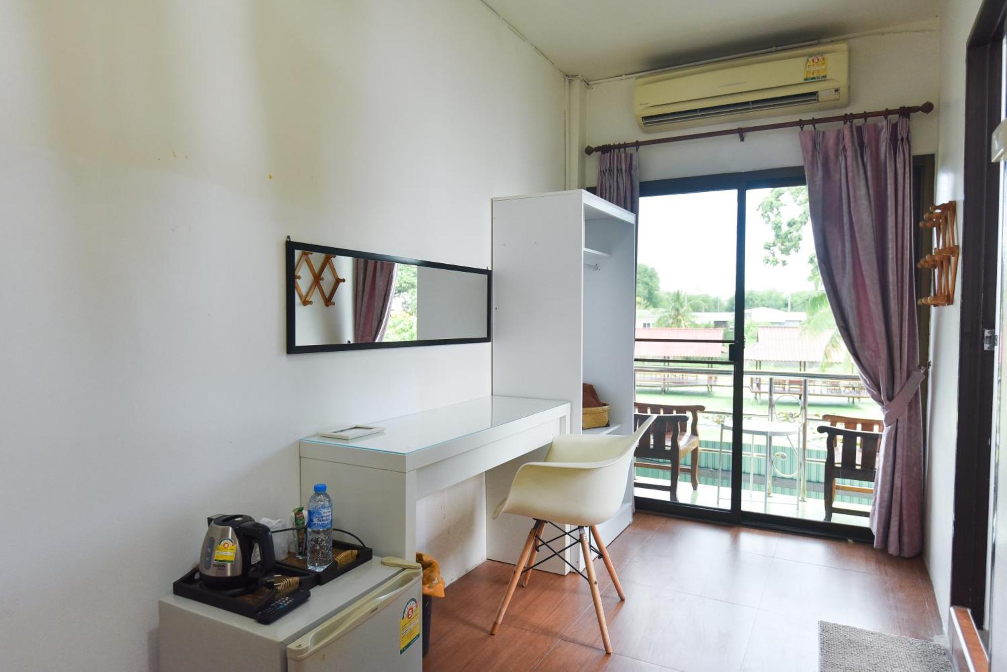 P.U. Inn Resort Ayutthaya Eksteriør billede