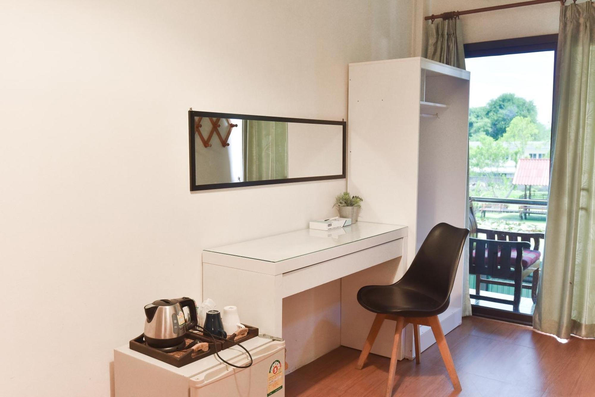 P.U. Inn Resort Ayutthaya Eksteriør billede